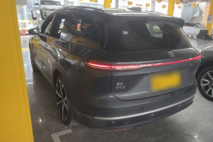 Used Nio ES8 2023 100kWh Signature Edition Rear Left 45 Deg