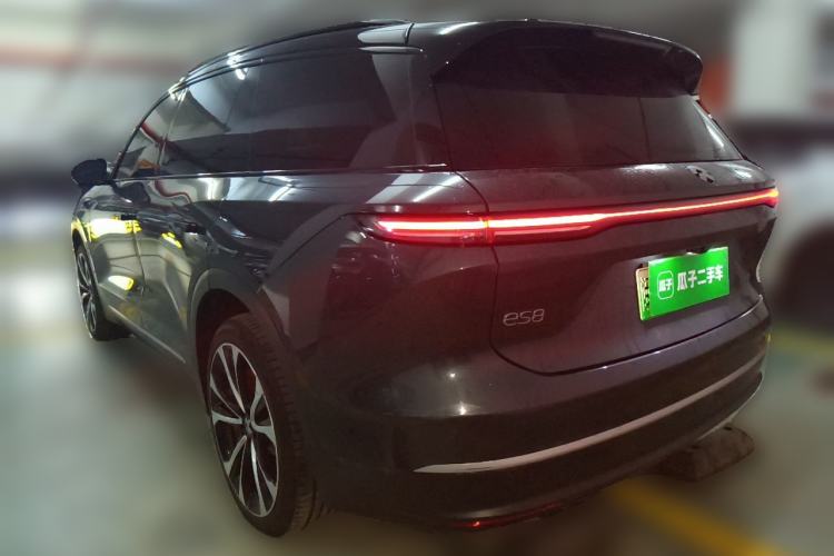 Used Nio ES8 2023 100kWh Signature Edition Rear Left 45 Deg