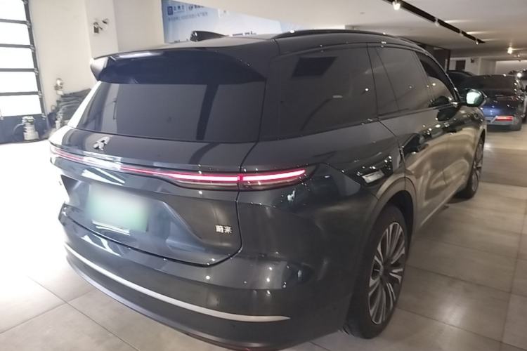 Used Nio ES8 2023 75 kWh Rear Right 45 Deg