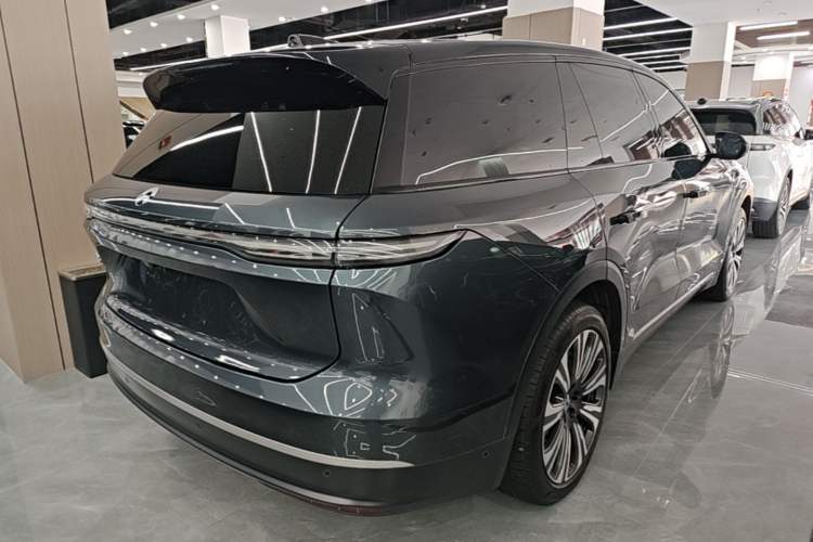 Used Nio ES8 2023 75 kWh Executive Edition Rear Right 45 Deg