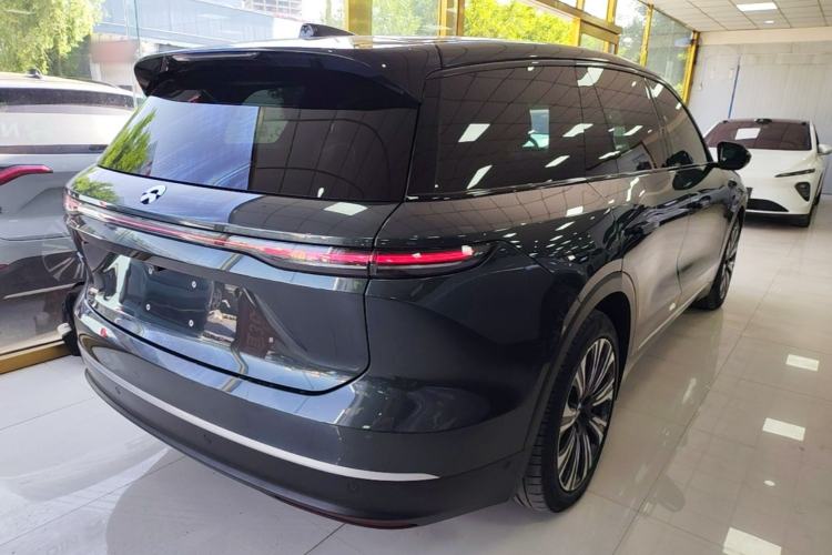 Used Nio ES8 2023 75 kWh Rear Right 45 Deg