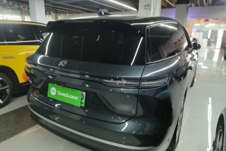 Used Nio ES8 2023 75 kWh Executive Edition Rear Right 45 Deg