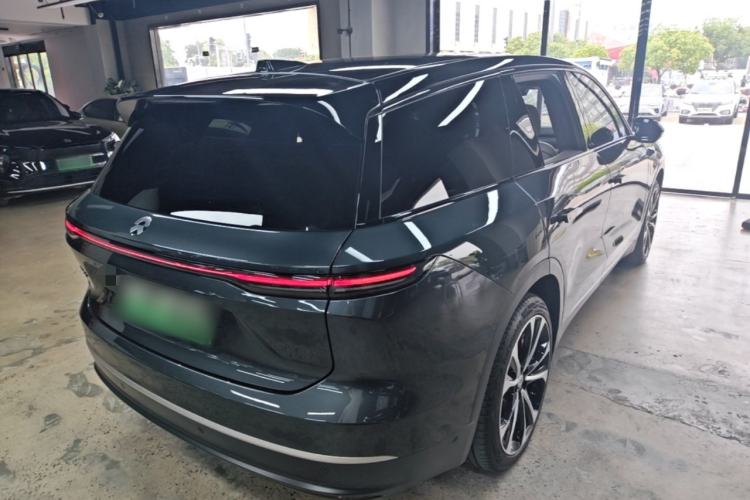 Used Nio ES8 2023 100kWh Signature Edition Rear Right 45 Deg