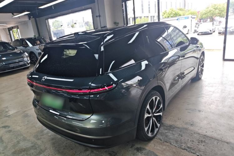 Used Nio ES8 2023 100kWh Signature Edition Rear Right 45 Deg