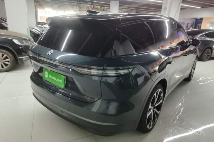 Used Nio ES8 2023 100kWh Signature Edition Rear Right 45 Deg