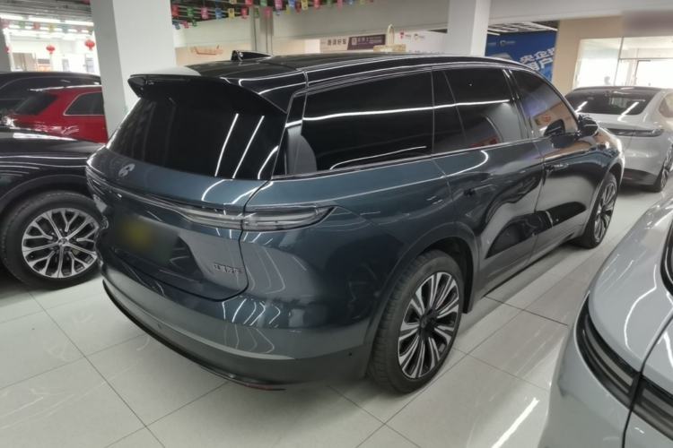 Used Nio ES8 2023 100kWh Executive Edition Rear Right 45 Deg