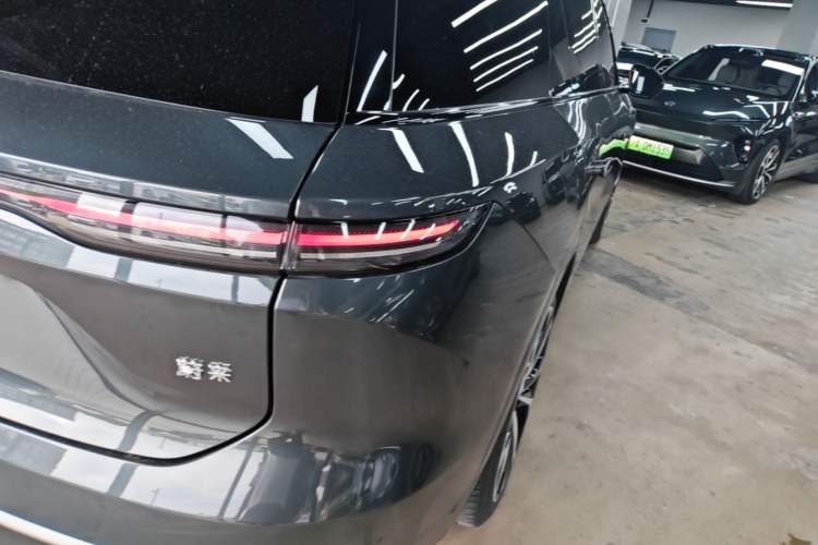 Used Nio ES8 2023 100kWh Signature Edition Right Rear Taillight
