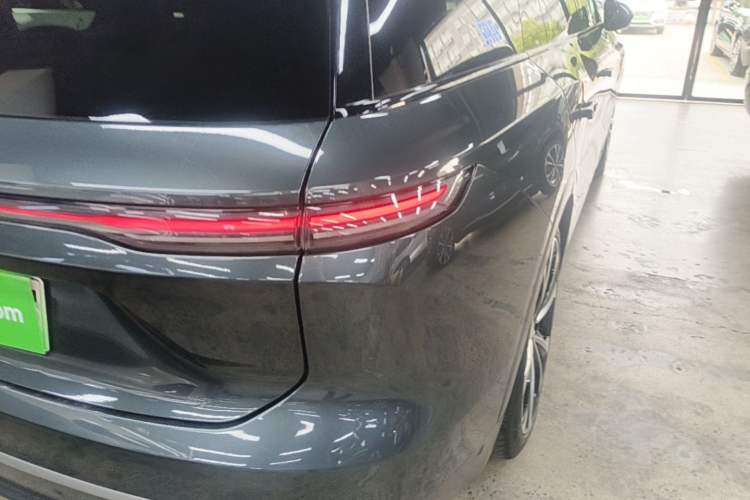 Used Nio ES8 2023 100kWh Right Rear Taillight