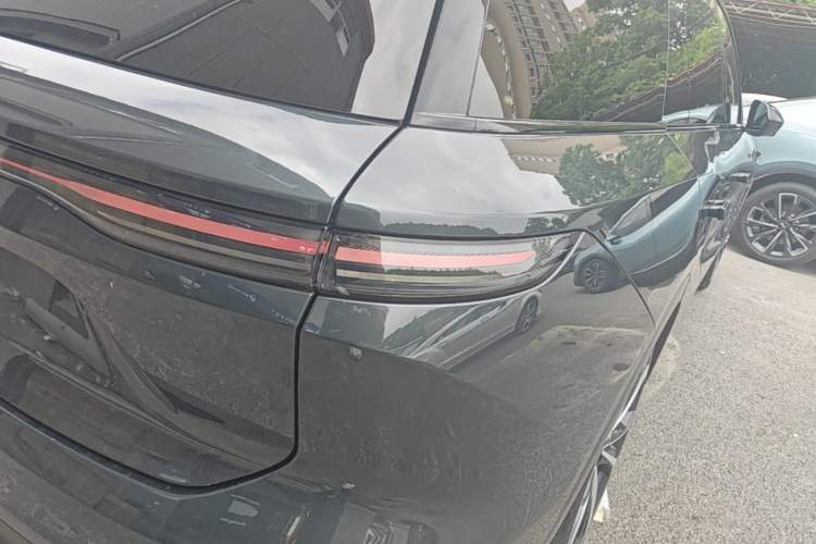 Used Nio ES8 2023 100kWh Executive Edition Right Rear Taillight