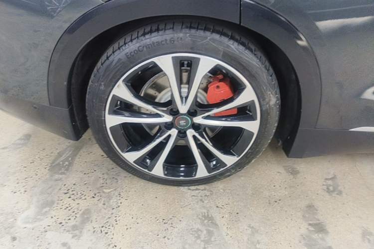 Used Nio ES8 2023 100kWh Right Rear Wheel Hub
