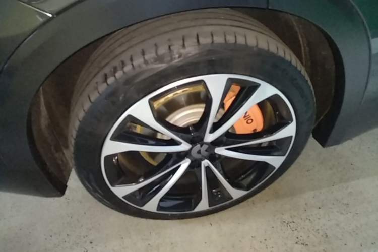 Used Nio ES8 2023 100kWh Right Rear Wheel Hub