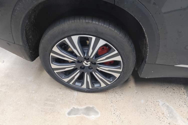 Used Nio ES8 2023 100kWh Right Rear Wheel Hub