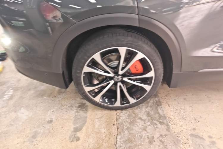 Used Nio ES8 2023 100kWh Signature Edition Right Rear Wheel Hub