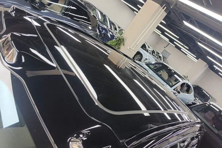 Used Nio ES8 2023 100kWh Signature Edition Roof