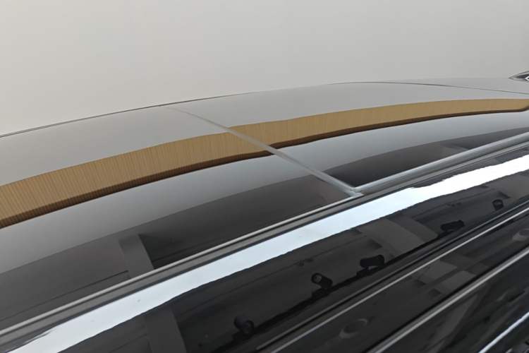 Used Nio ES8 2023 75 kWh Executive Edition Roof