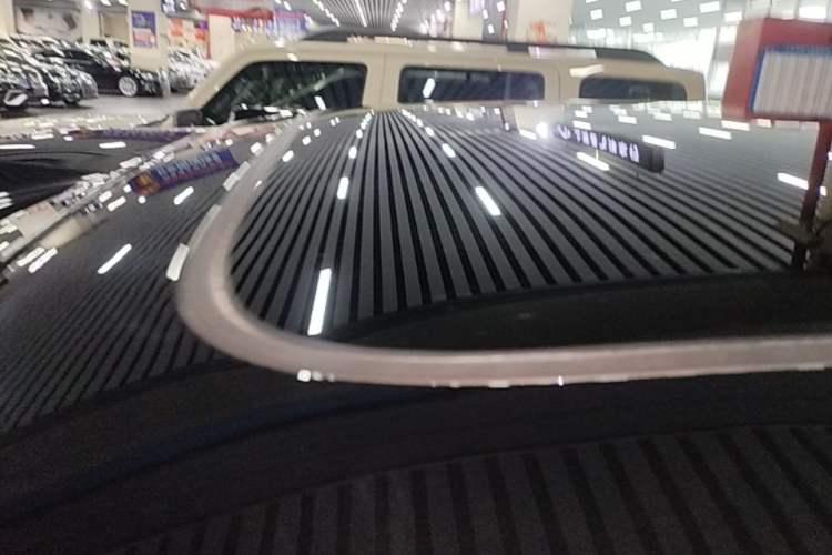 Used Nio ES8 2023 100kWh Signature Edition Roof
