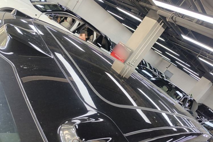 Used Nio ES8 2023 100kWh Signature Edition Roof