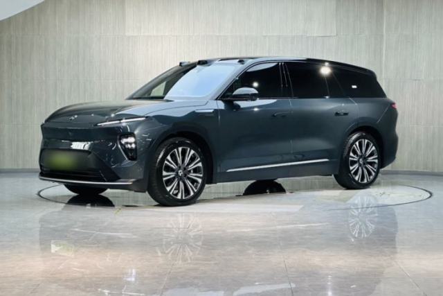 Used Nio ES8 2023 75 kWh Executive Edition