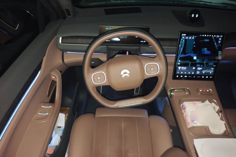 Used Nio ES8 2023 75 kWh Executive Edition Steering Wheel