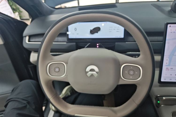 Used Nio ES8 2023 100kWh Signature Edition Steering Wheel