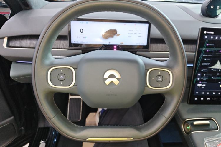 Used Nio ES8 2023 100kWh Signature Edition Steering Wheel