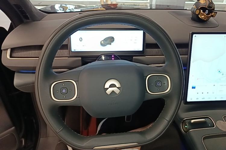 Used Nio ES8 2023 100kWh Signature Edition Steering Wheel