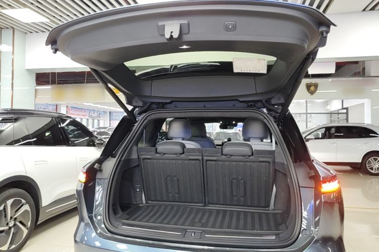 Used Nio ES8 2023 75 kWh Trunk