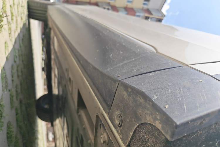 Used Nio ES8 2023 75 kWh Chassis Front Right
