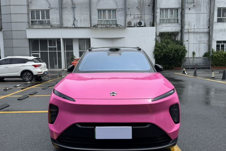 Used Nio ES8 2023 100kWh Signature Edition Exterior 1
