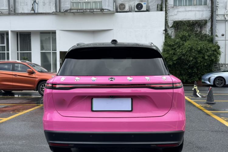 Used Nio ES8 2023 100kWh Signature Edition Exterior 6