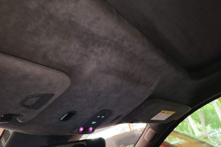 Used Nio ES8 2023 100kWh Signature Edition Headliner