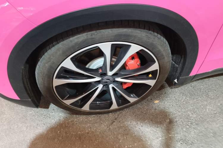 Used Nio ES8 2023 100kWh Signature Edition Left Front Wheel Hub