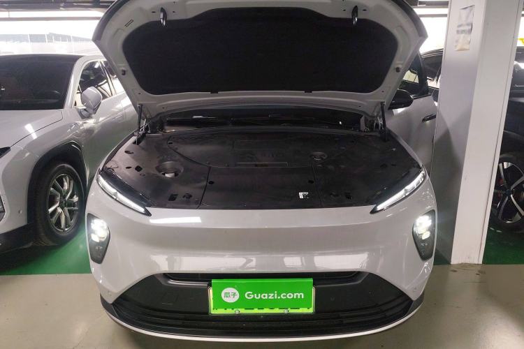 Used Nio ES8 2023 75 kWh Engine Bay