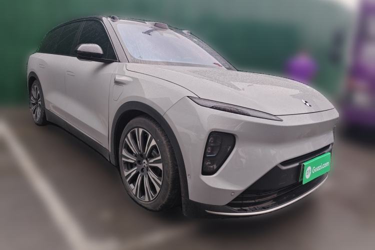 Used Nio ES8 2023 100kWh Executive Edition Front Right 45 Deg