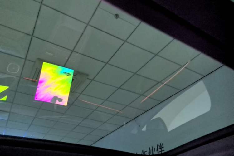 Used Nio ES8 2023 75 kWh Headliner