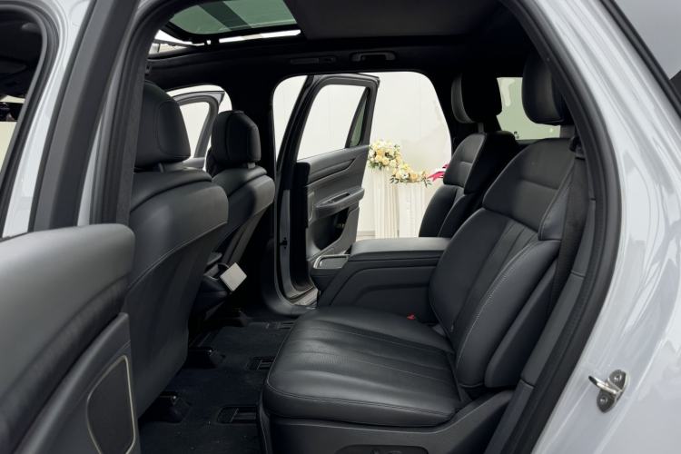Used Nio ES8 2023 100kWh Executive Edition Left Rear Seat