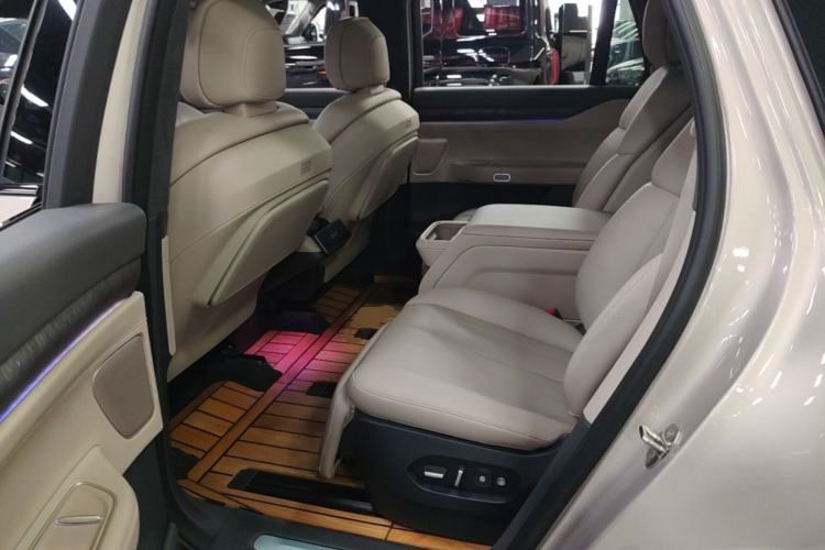 Used Nio ES8 2023 100kWh Signature Edition Left Rear Seat