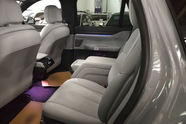 Used Nio ES8 2023 75 kWh Left Rear Seat
