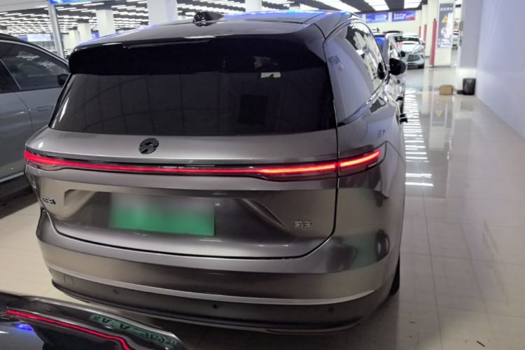 Used Nio ES8 2023 75 kWh Rear