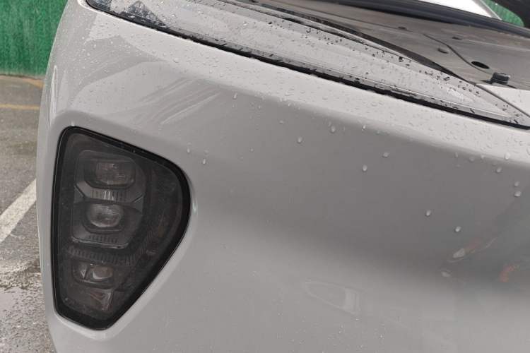 Used Nio ES8 2023 100kWh Executive Edition Right Front Headlight