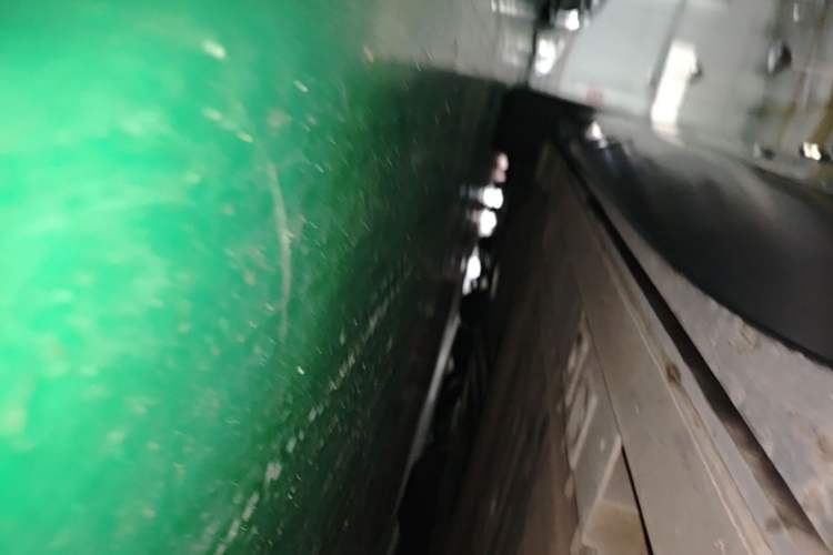 Used Nio ES8 2023 75 kWh Right Side Sill