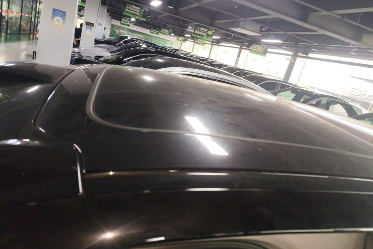 Used Nio ES8 2023 75 kWh Roof
