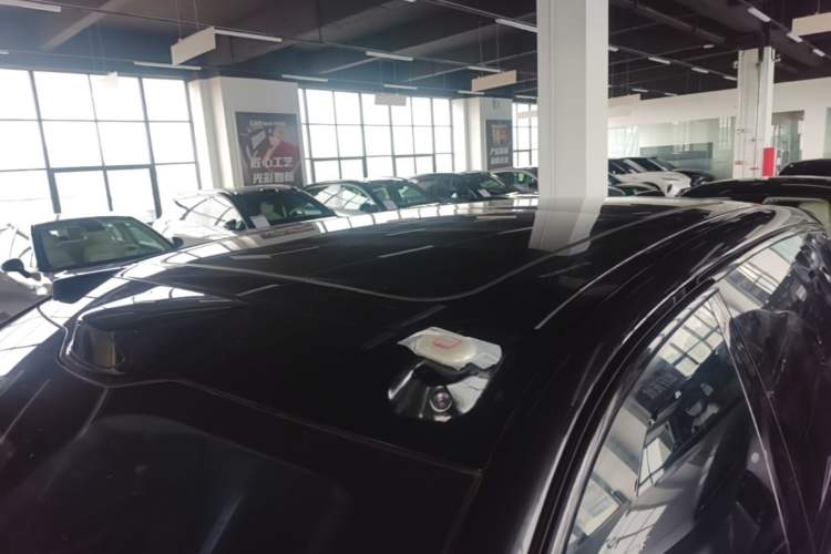 Used Nio ES8 2023 75 kWh Executive Edition Roof