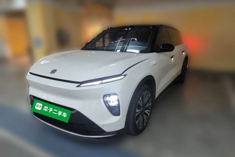 Nio ES8 2023