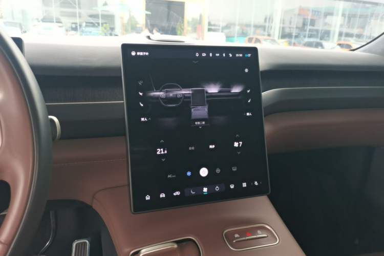 Used Nio ES8 2023 75 kWh Executive Edition Audio And AC Panel