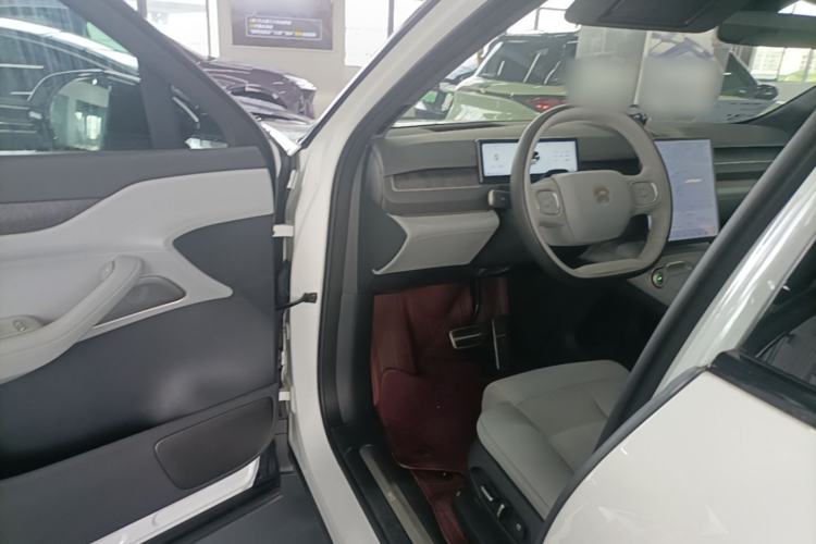 Used Nio ES8 2023 100kWh Signature Edition Driver Seat