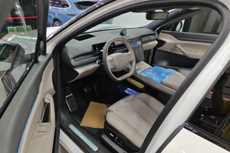 Used Nio ES8 2023 100kWh Signature Edition Driver Seat
