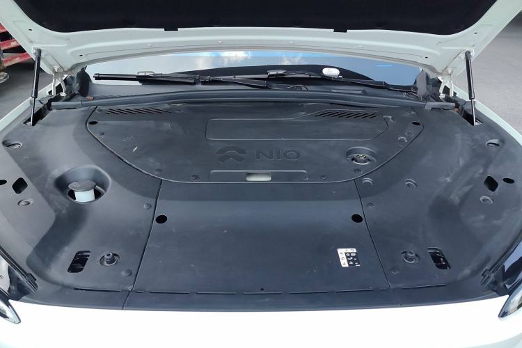 Used Nio ES8 2023 75 kWh Engine Bay