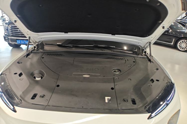 Used Nio ES8 2023 75 kWh Executive Edition Engine Bay