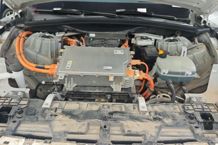 Used Nio ES8 2023 75 kWh Engine Bay